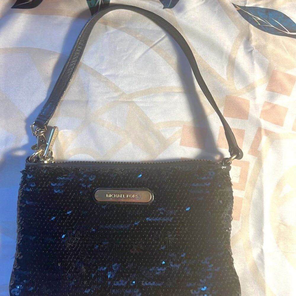 Michael Kors Jet Set Travel Black Sequin Leather Pocket Wristlet Wallet